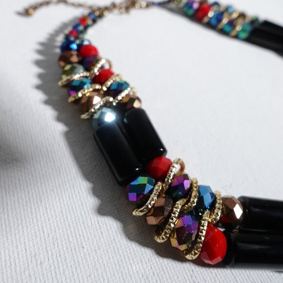 Stunning Multi-Color Beaded Necklace and Earrings Set - Picture 7 of 10